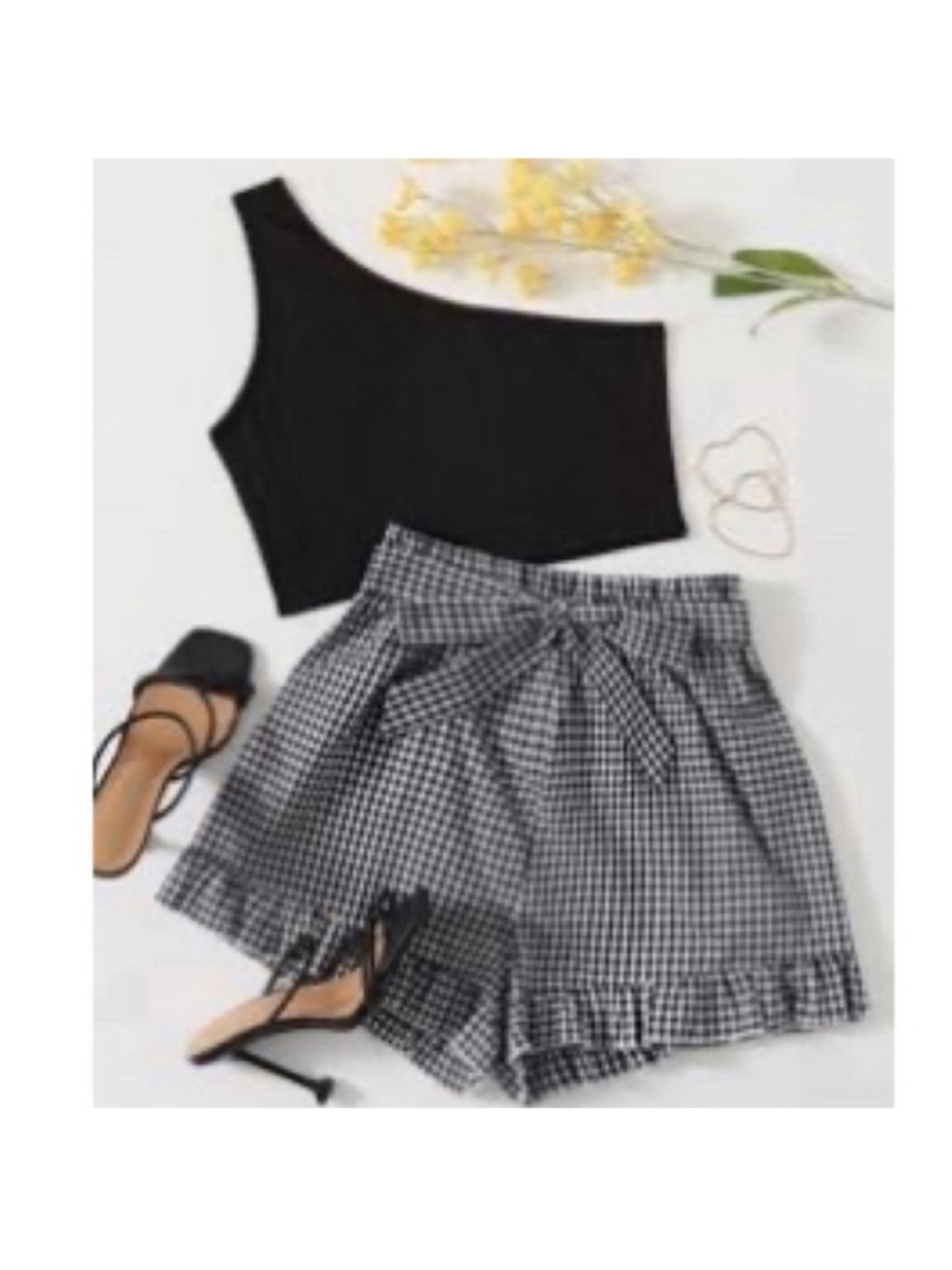 High-Waist Gingham Paperbag Shorts & one shoulder top two piece set Black/White